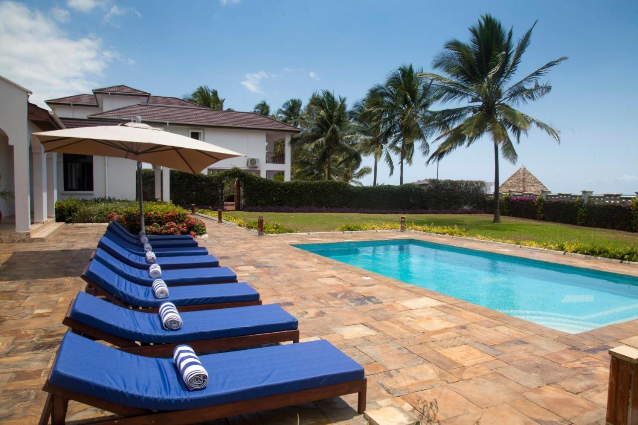 Kena Beach Villas Marumbi Exterior foto