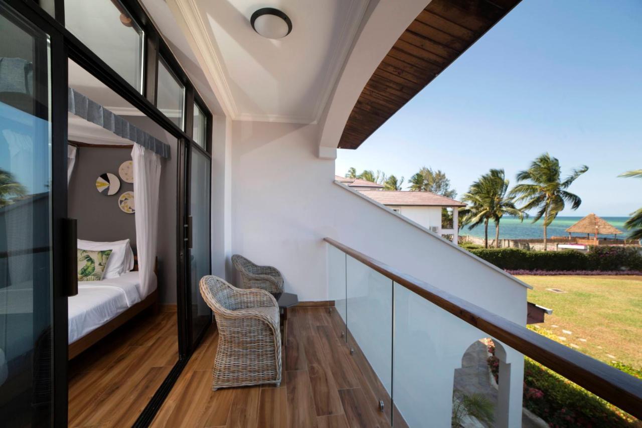 Kena Beach Villas Marumbi Exterior foto