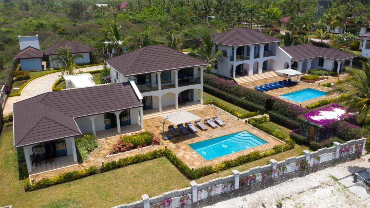 Kena Beach Villas Marumbi Exterior foto